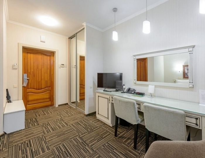 Стандартный номер I категории 4* в Эко-отеле «ЭХО» - Санаторий «Россия» Белокуриха