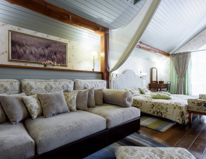 Люкс дуплекс 4* в Эко-отеле «ЭХО» - Санаторий «Россия» Белокуриха