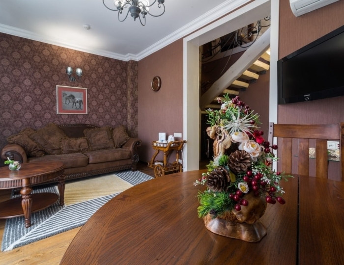 Люкс дуплекс 4* в Эко-отеле «ЭХО» - Санаторий «Россия» Белокуриха