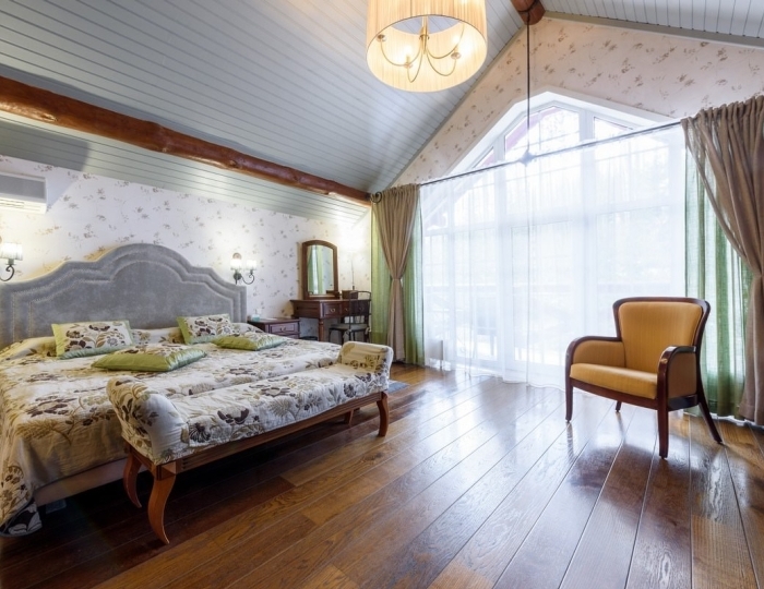 Люкс дуплекс 4* в Эко-отеле «ЭХО» - Санаторий «Россия» Белокуриха